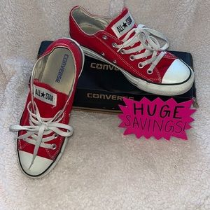 RED ALLSTAR CONVERSE LOW TOP WOMENS SNEAKERS SIZE 8